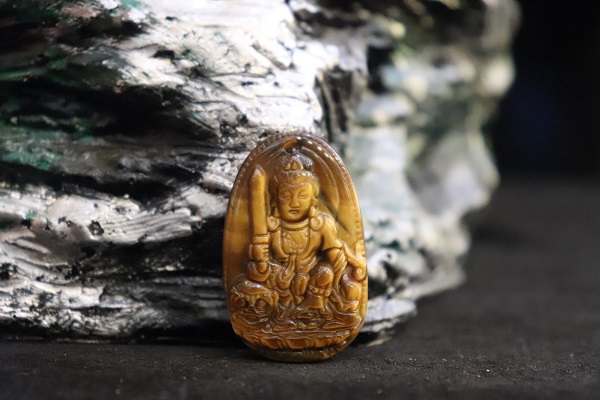 Phật Bản Mệnh (Tuổi Mão) - Văn Thù Bồ Tát Đá Thạch Anh Mắt Hổ Vàng - VTMH350